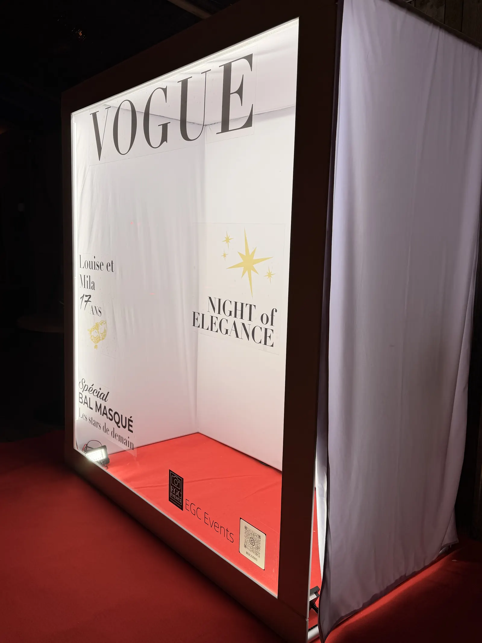 Fond photobooth EGC Events Vogue Night of Elegance, vue de côté